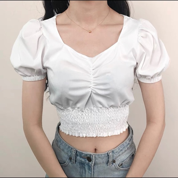 Cropped Tops - Picture 4 of 5